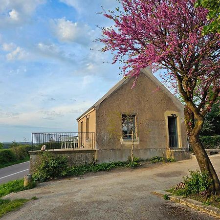 Gite Au Pied De La Colline Vézelay Exteriér fotografie